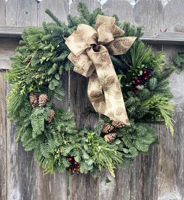 Natural Fresh Winter Wreath